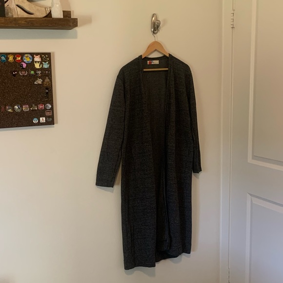 FP Beach - Thick Coverup - Picture 3 of 4